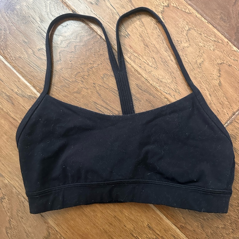 Black lululemon flow y size 4